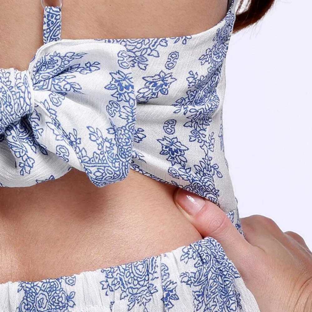 Porcelain Blue Floral Open Tie Back Spaghetti Strap Romper - Picture 3 of 6